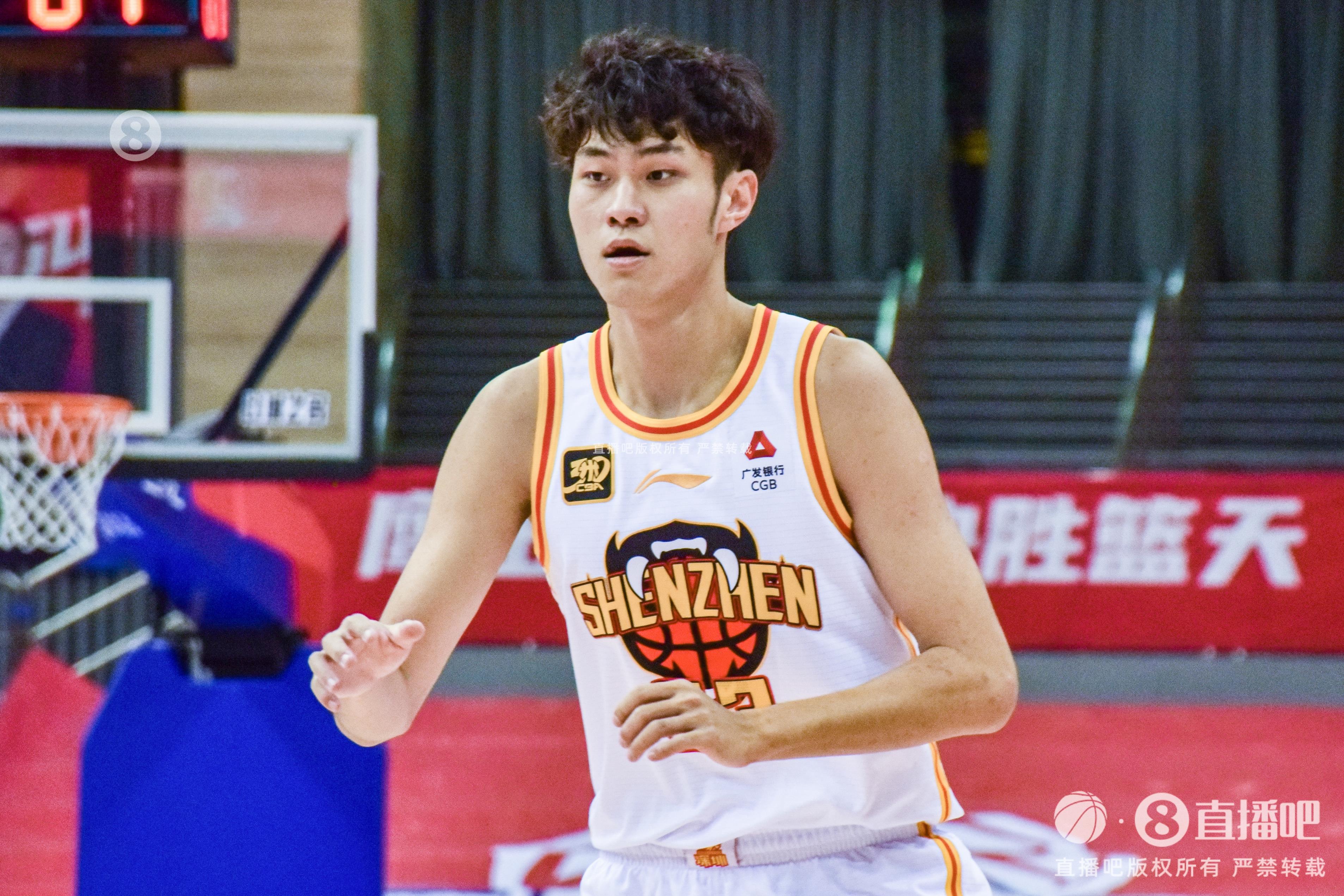 表現(xiàn)出色！王浩然14中7拿到20分3板6助2斷 正負(fù)值+30